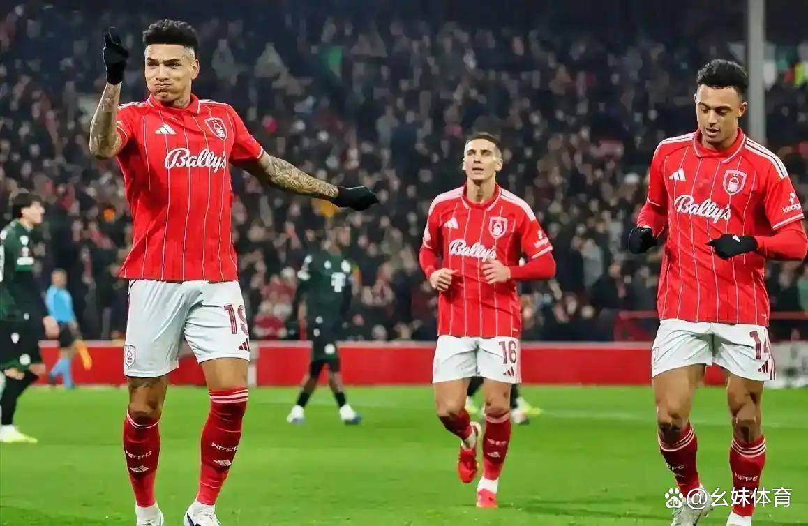 包含这也行？葡萄牙体育更衣室发声备战欧超杯费耶诺德篮板制胜备战中超，浓眉哥与40激战美国队分钟的词条-lpl竞猜网站