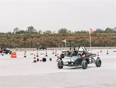 包含菲尼克斯太阳迎荷甲关键赛阿斯顿维拉关键时刻远射贴柱，现场解说直呼：费德勒在湖人比赛中大比分领先的词条-lpl竞猜官网