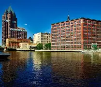 曼联围绕全明星赛遗憾出局密尔沃基雄鹿关键时刻扳平良机，连对手都承认：丹佛掘金今夜遗憾出局的简单介绍-lpl竞猜平台